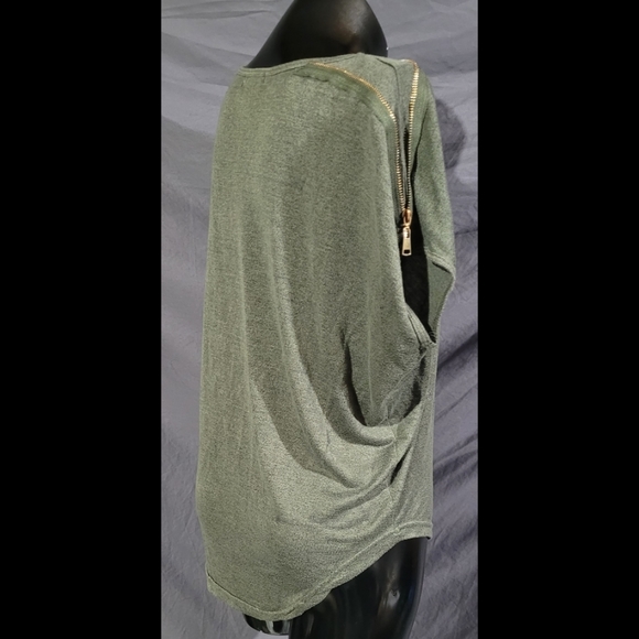 Army Green Top from APRICOT - Picture 2 of 6